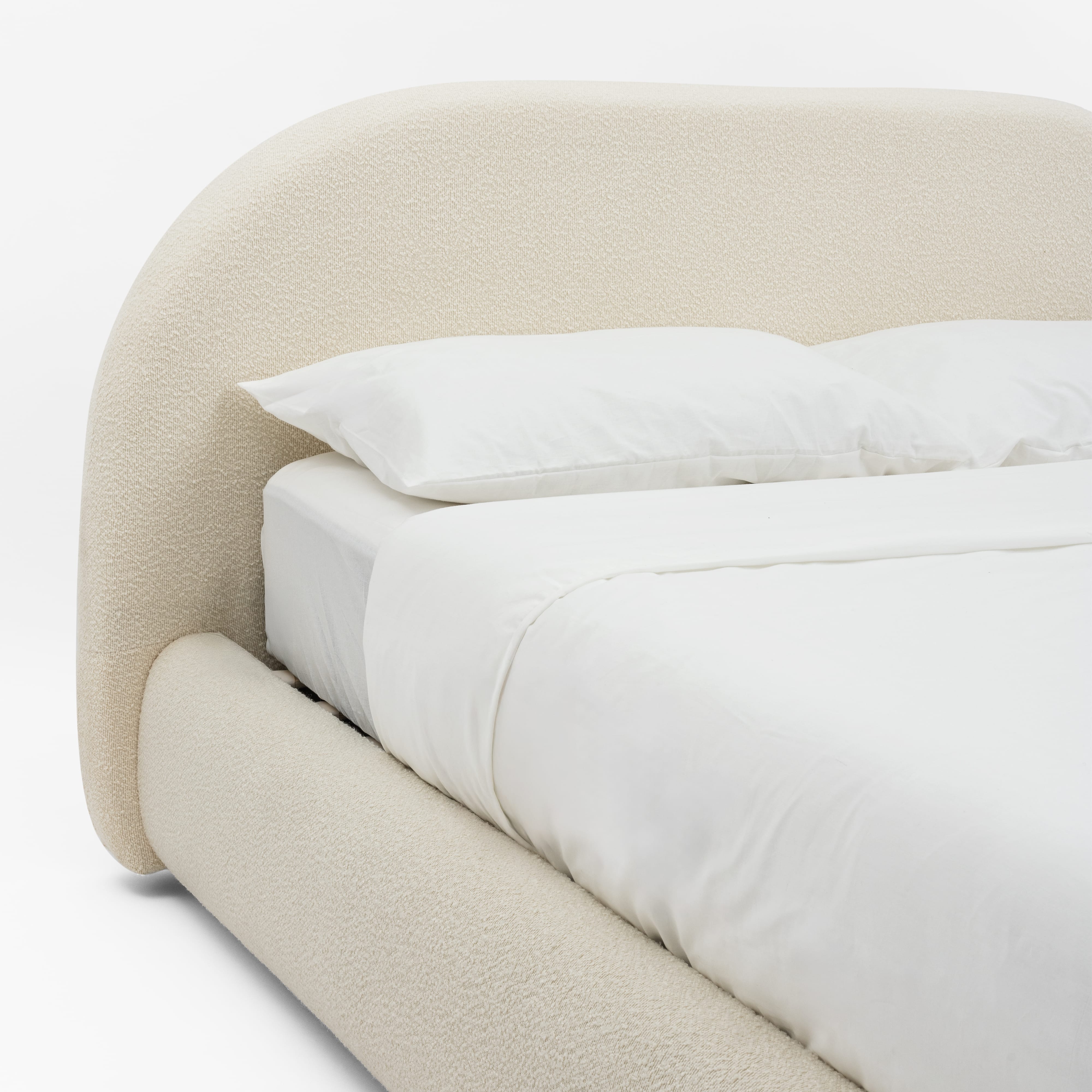 CLOUD Bouclé Bed with Storage