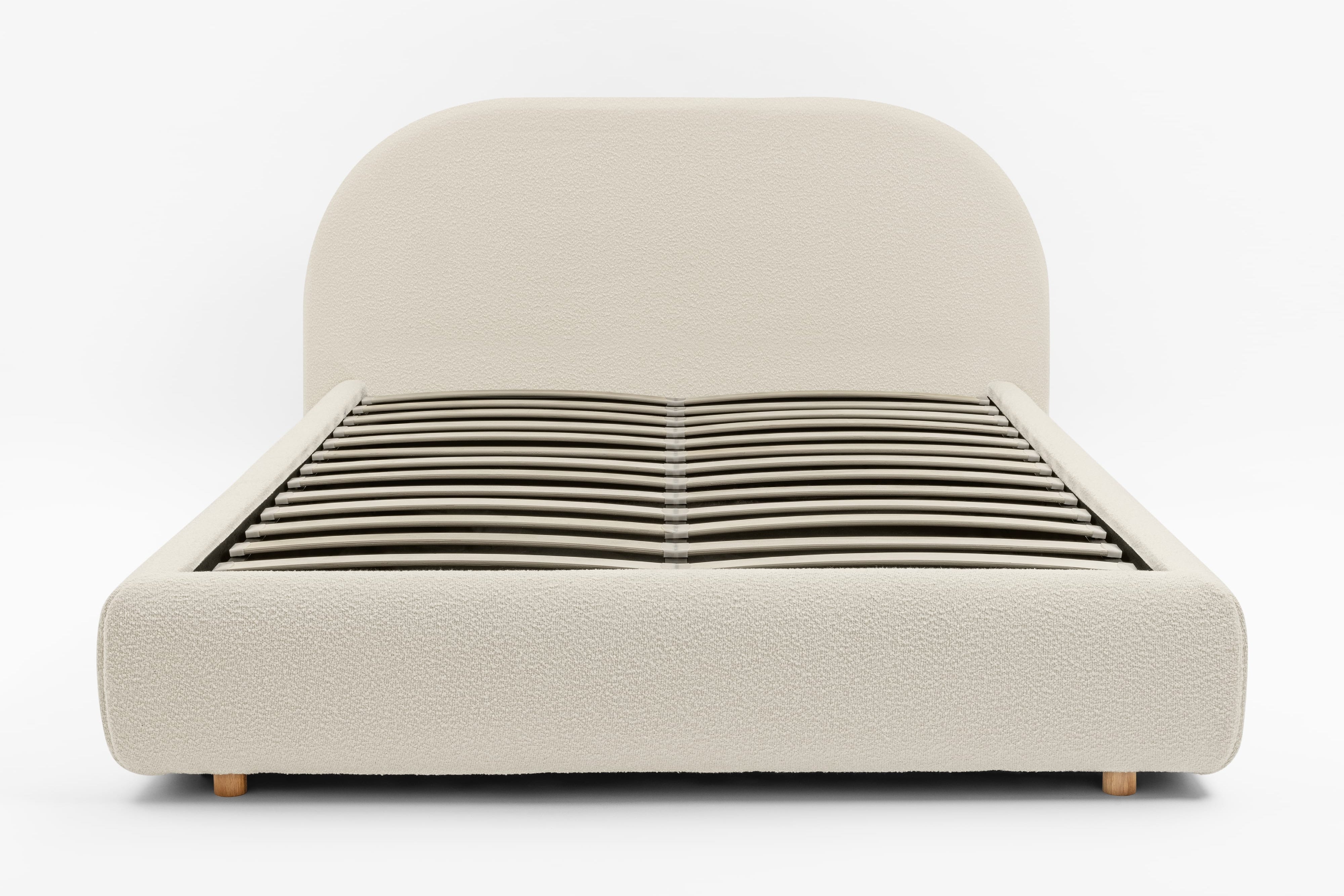 CLOUD Bouclé Bed with Storage